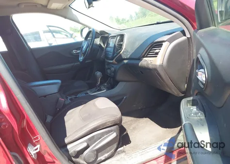 2015 Jeep Cherokee Latitude из США, поврежденный, VIN 1C4PJMCB2FW653046